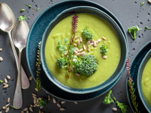 Soupe de légumes détox : grâce à son ingrédient secret, cette préparation soulagera votre foie à coup sûr !