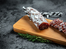 Attention : Un saucisson vendu en supermarché rappelé dans toute la France pour contamination à la salmonelle