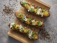 Toast céréalier au Saint Agur et bergamote