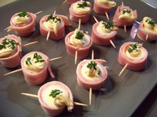 Pinchos aux œuf et au jambon