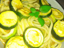Pâtes aux courgettes faciles