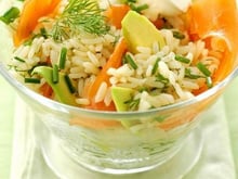 Salade  de riz à l'avocat et saumon fumé (spécial salade)