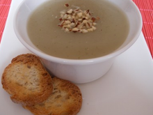 Soupe de topinambours aux croutons mentholés