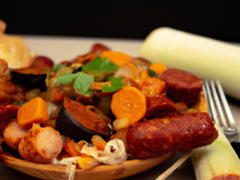 Encornets et chorizo et rubans de légumes