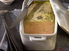 Foie gras de canard entier des landes lafitte mi-cuit en terrine