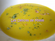 Potage Saint-Germain aux pois cassés et lard fumé