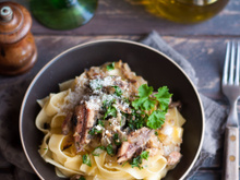 Pâtes fraîches aux anchois, parmesan et persillade