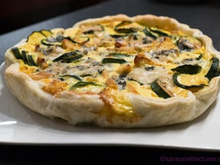 Quiche courgettes lardons gorgonzola roquefort