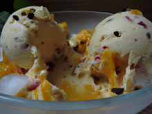 Glace aux fruits de la passion et noix de coco