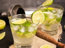 Caïpirinha : comment faire ce cocktail brésilien maison pour l’été ?
