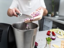 Vous avez reçu un Monsieur Cuisine à Noël ? Voici les 5 recettes à tester absolument pour le prendre en main