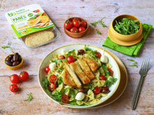 Salade de pâtes au pesto, tomates, mozzarella et Panés Better Balance