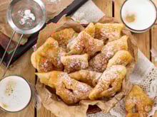 Mardi Gras : notre chef partage ses secrets pour réussir les bugnes à la perfection !