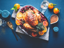 Moins cher que le chapon et plus facile à cuisiner que la dinde, voici la volaille à choisir pour Noël d’après un Meilleur Ouvrier de France !