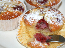 Muffins aux framboises et aux amandes