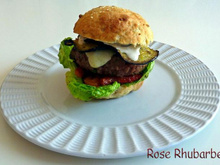 Burger d'agneau aux saveurs méditerranéennes