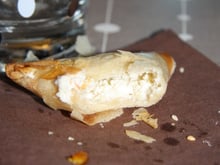 Brick chèvre / miel et amandes