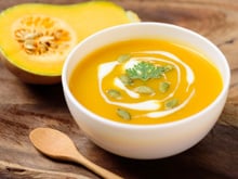 Recettes à la courge butternut : nos idées gourmandes pour un automne chaleureux