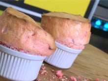 Soufflé aux pralines roses