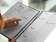 Pourquoi les menus sont plus abordables le midi que le soir au restaurant ?