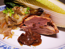 Côtes de cochon fermier cuite au sautoir, endives caramélisées