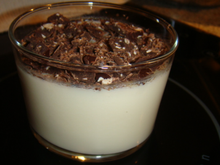 Flan coco aux copeaux de chocolat