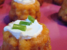 Cannelés chorizo, emmental, fromage frais