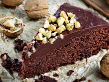 Gâteau au chocolat et aux noix