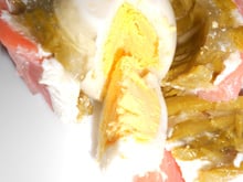 Œufs en gelée au saumon et aux asperges