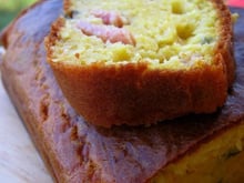 Cake viande et jus de carotte