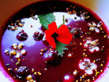 Soupe de fruits rouges aux coquelicots