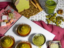 Mousse De Thé Vert Matcha, spéculoos, pistache et son muffin miel épices