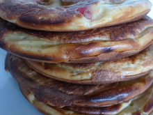 Pancakes au Philadelphia au concombre et légumes d'étés