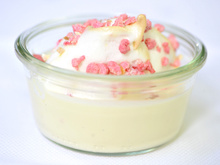 Île flottante aux pralines roses