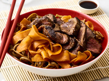 Bœuf façon thaï, nouilles soba