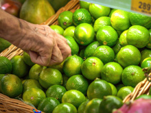 Leclerc, Carrefour, Intermarché : plusieurs enseignes décident de rappeler ces citrons qui contiennent un taux élevé de pesticides !