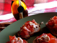 bruschetta à la tomate et au poulet