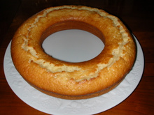 Gâteau au yaourt légèrement croustillant et fondant