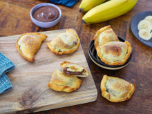Chaussons fourrés à la pâte à tartiner et banane