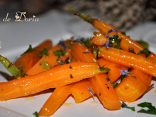 Carottes fondantes au cumin et fleurs sauvages de Provence