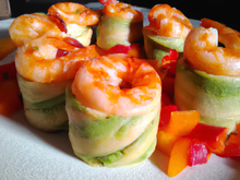 Rouleaux de poivrons, gambas et guacamol