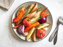 Quels sont les légumes interdits et autorisés dans le régime FODMAP ?