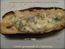 Aubergines farcies au risotto de cabillaud