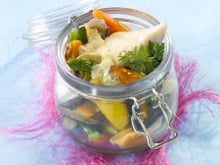 Conserve de bar aux petits légumes