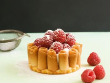 Tartelettes de cigarettes russes Delacre à la rose et aux framboises