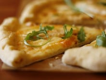 Pizza au poulet et au Saint Albray