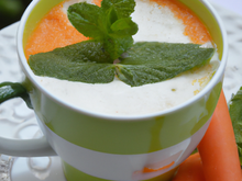 Cappuccino de carottes à la menthe