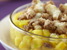 Crumble de mangue au citron vert