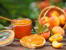 Confiture maison : savez-vous quel est le bon sucre à utiliser pour un résultat optimal ?