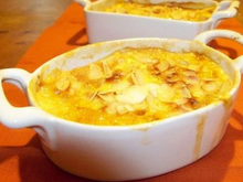 Gratin de pêches aux amandes